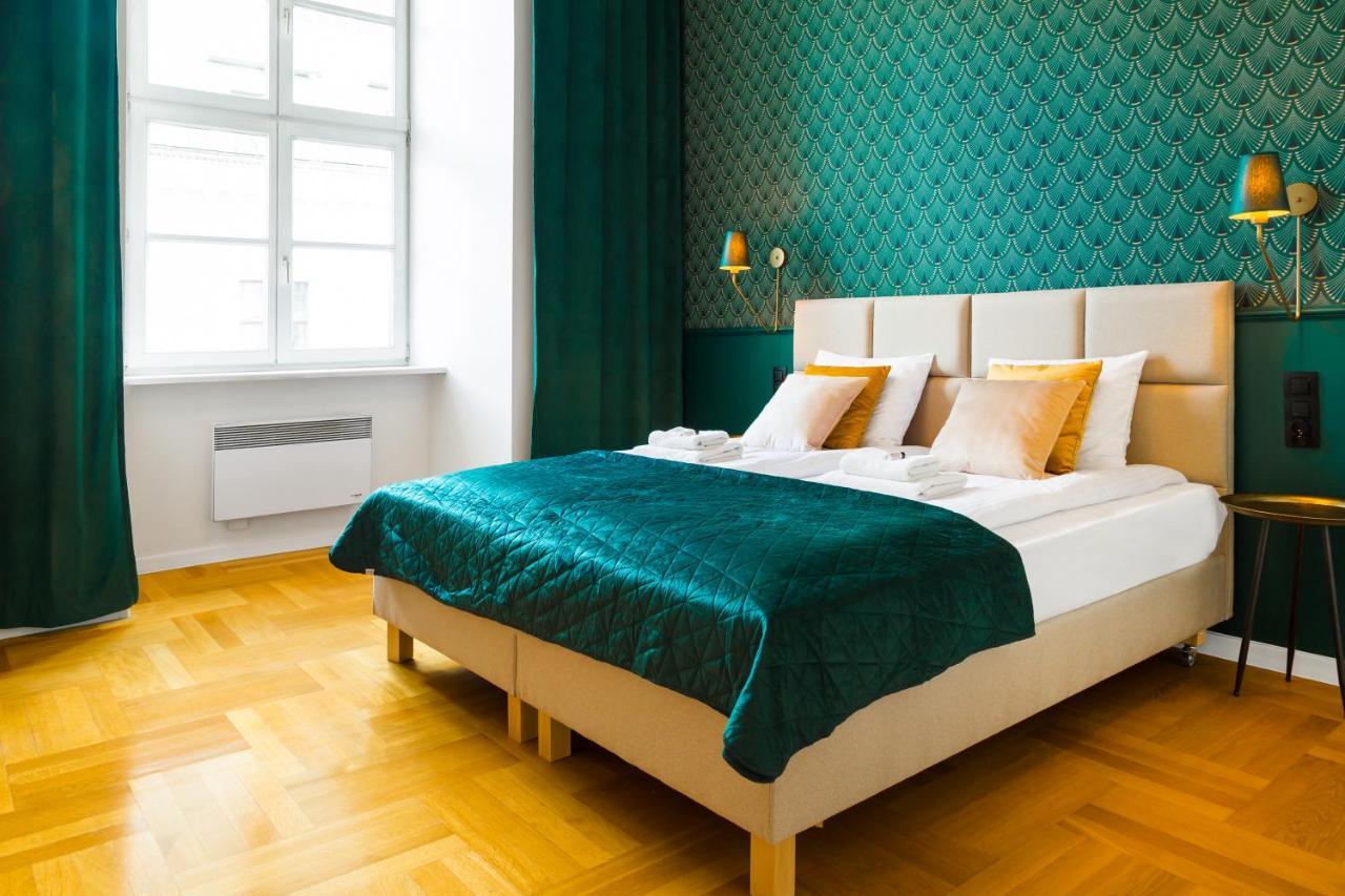 Glamorous Apartment In Heart Of Old Town Krakow Luaran gambar