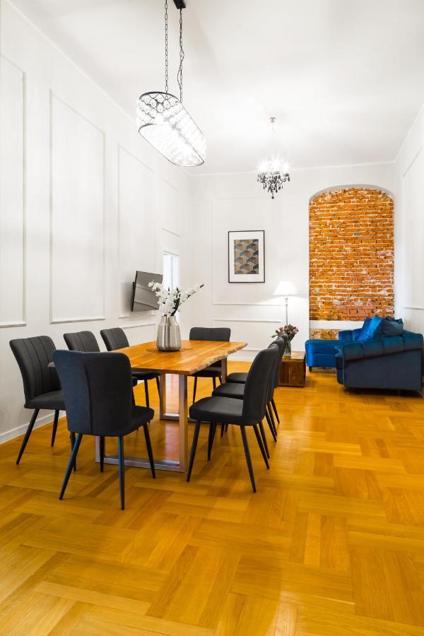 Glamorous Apartment In Heart Of Old Town Krakow Luaran gambar