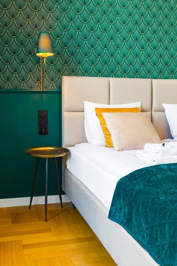 Glamorous Apartment In Heart Of Old Town Krakow Luaran gambar